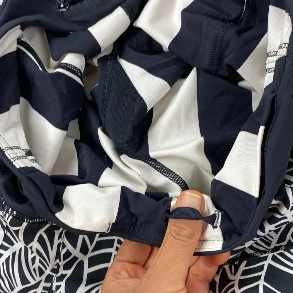 Lululemon Pace Rival Skirt *2-way Stretch (Regular) Pretty Palm Black Angel Wing